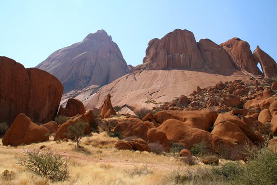 The granite outcrops at Spitzkoppe