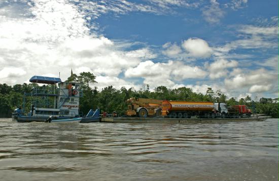 Transport, Rio Napo area c200m